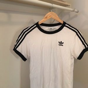 T-Shirt Adidas